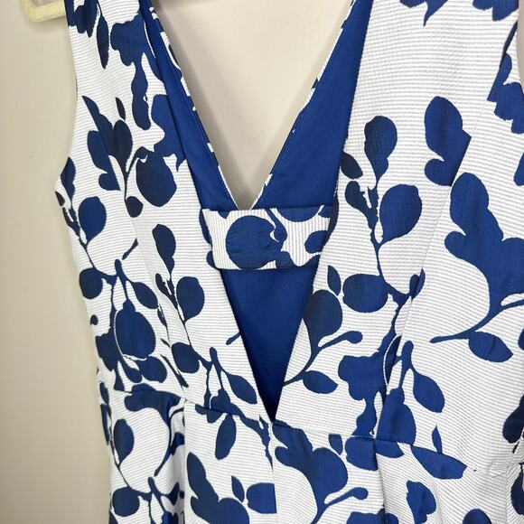 Betsey Johnson Floral Jacquard Dress Size 8 White Blue‎ Metallic Flower Print - Picture 5 of 9